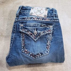 Miss me straight Cut